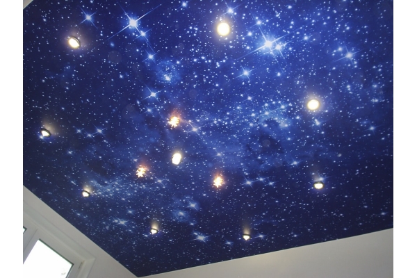 Натяжной потолок звездное небо с мерцанием