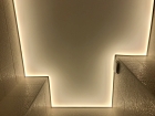 Световой натяжной потолок в ванную