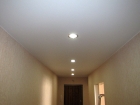 Матовый натяжной потолок в коридор